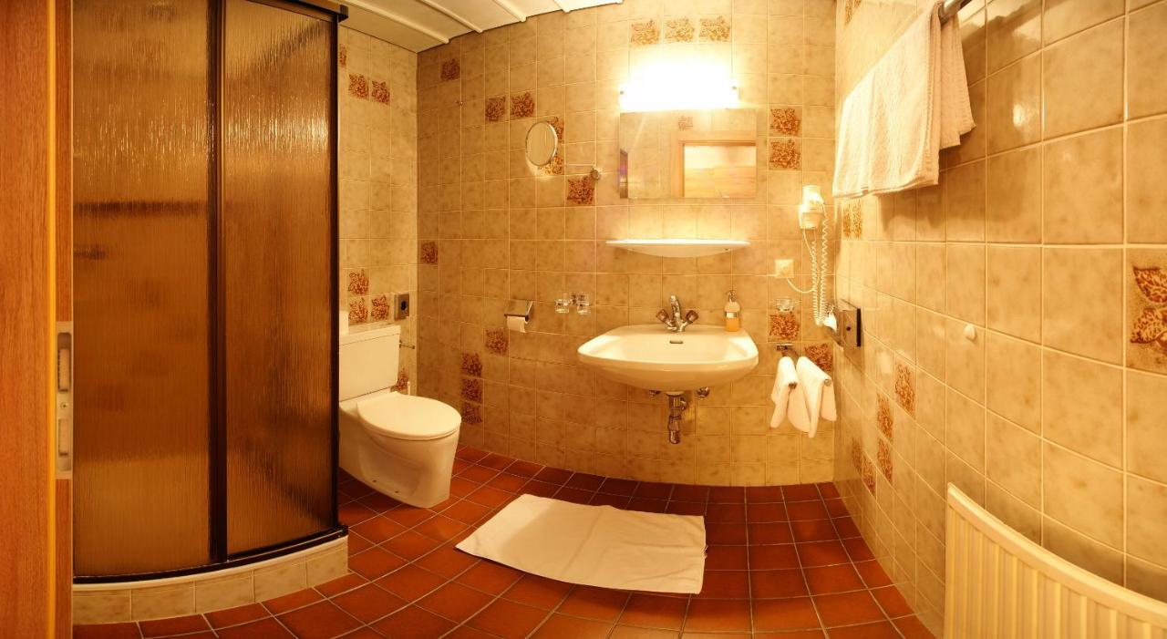 Kinderhotel Laerchenhof Obsteig Kültér fotó